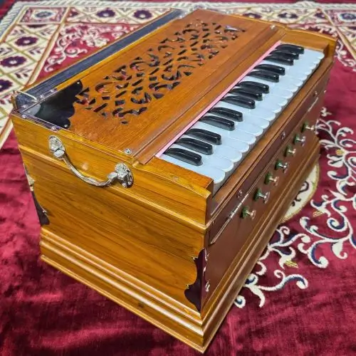 national_music_small_standard_harmonium_with_2_reeds_and_2.5_octave__79014
